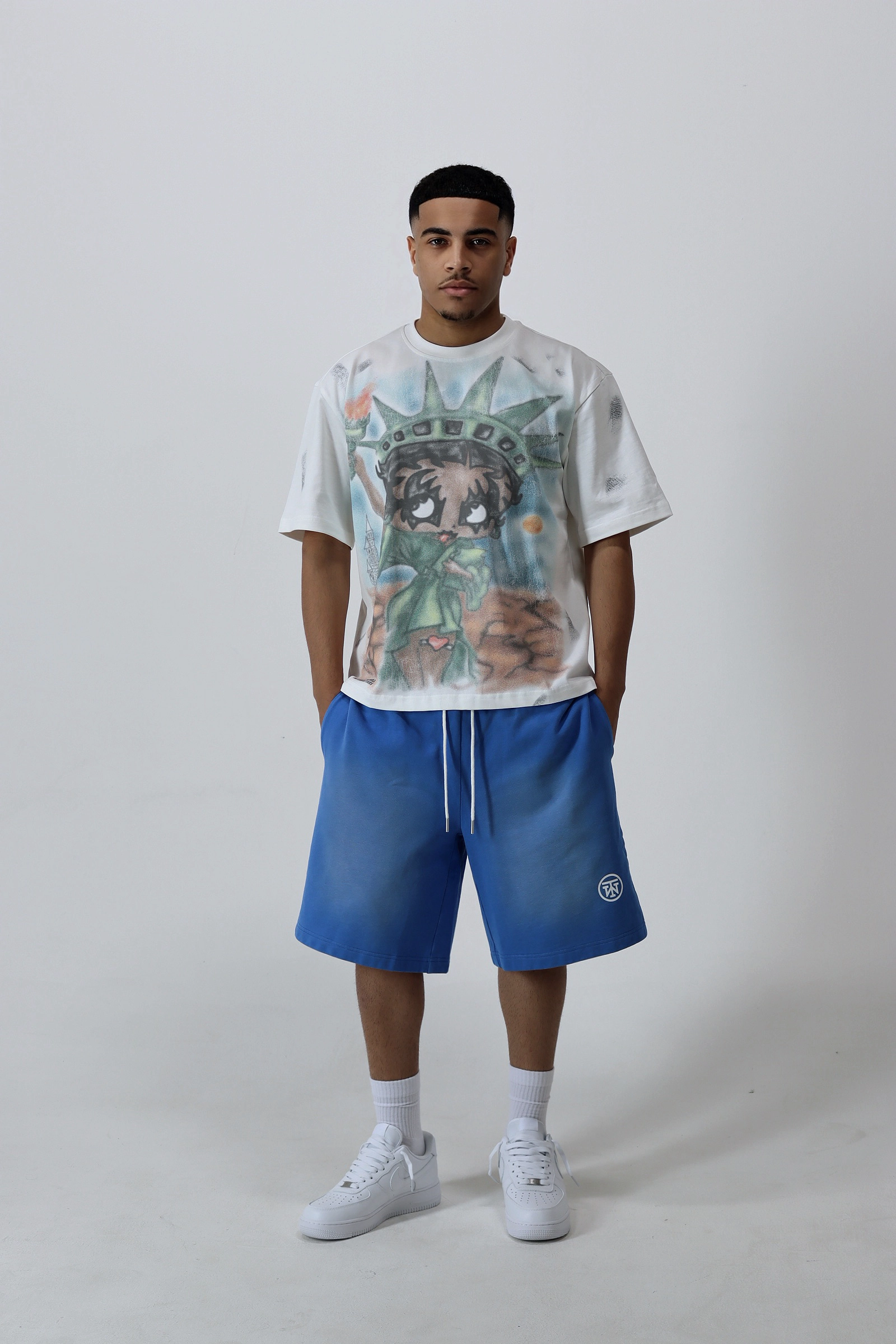 Trapwrld Blue shorts view 2