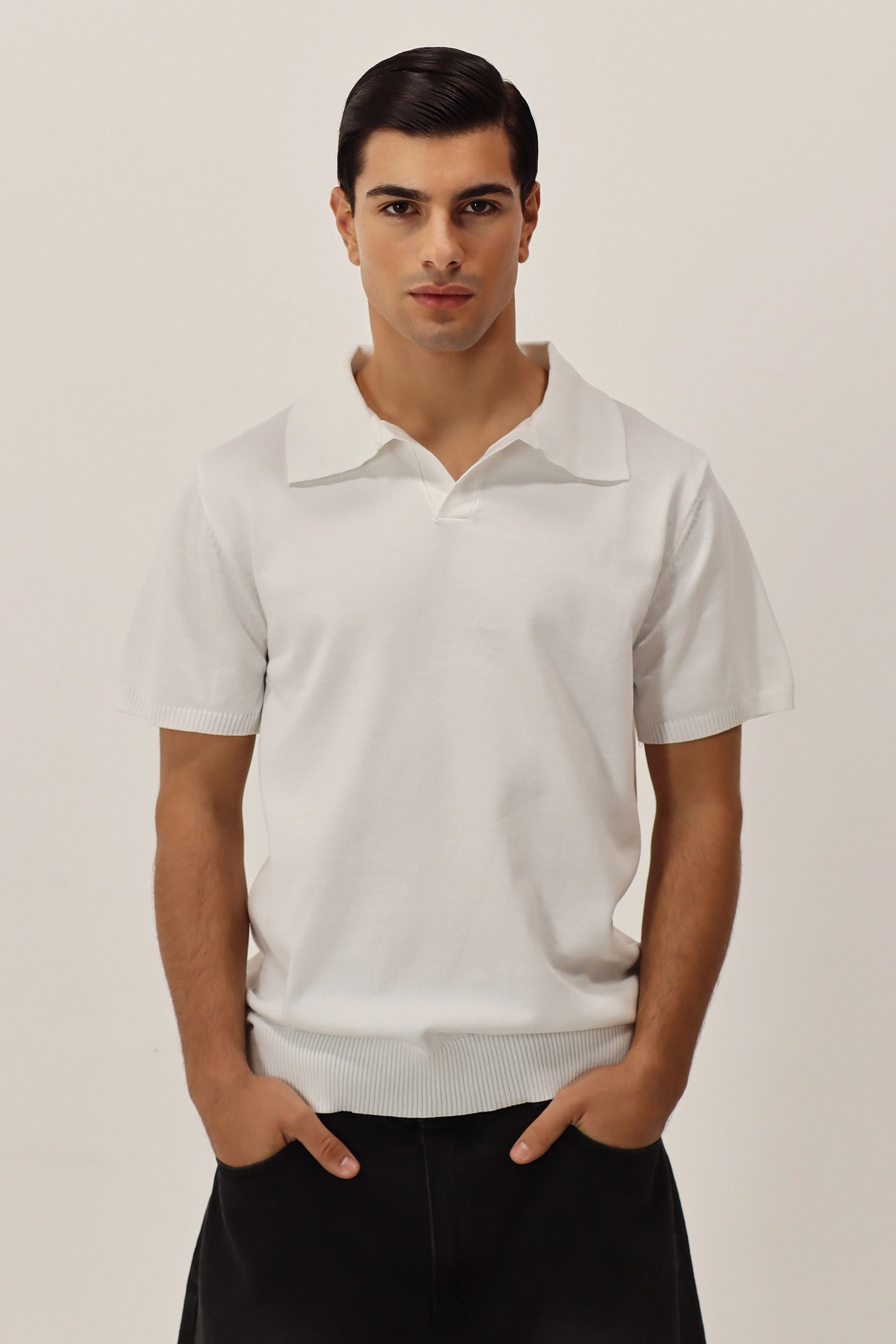 Trapwrld Classic Polo ‘white’ view 2